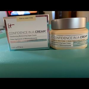 it Cosmetics Confidence in a Cream-Anti-aging 2 oz